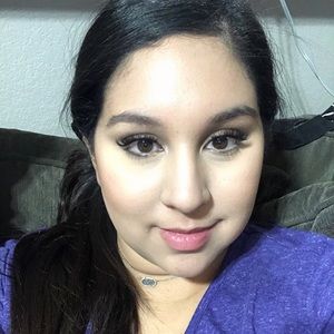 Meet your Posher, Kristine